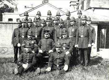 The policemen on duty at the visit of King Edward VII [Z50-142-335]
